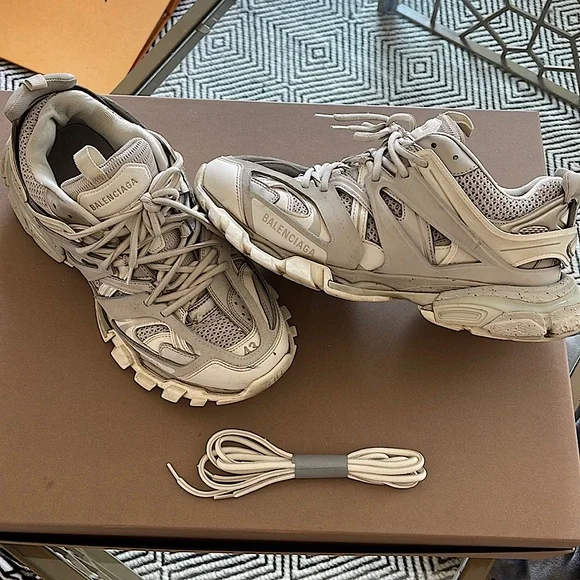 Balenciaga | Shoes | Balenciaga Track Mens Sneaker Size  display picture 1